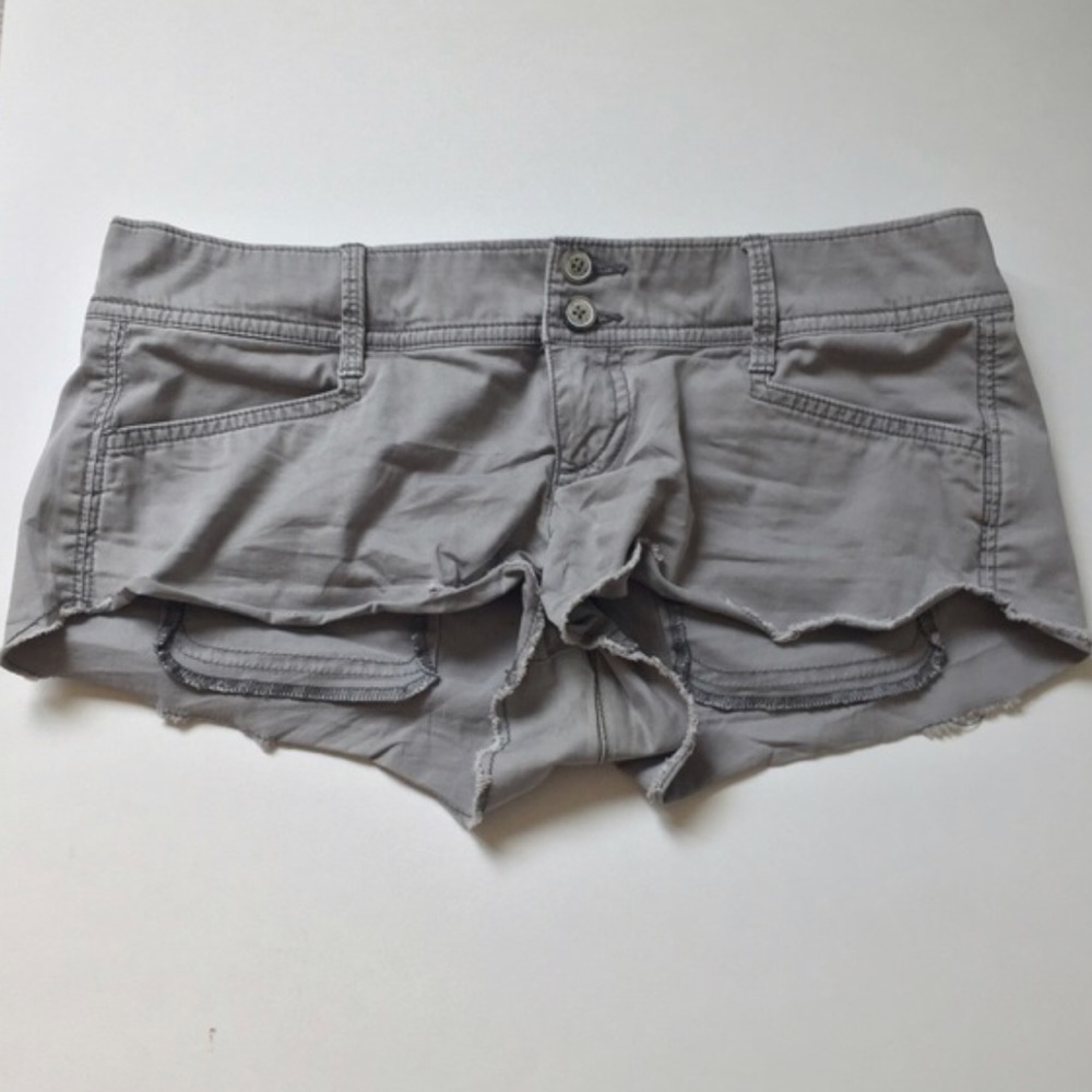 Hollister SoCal Stretch cutoff shorts